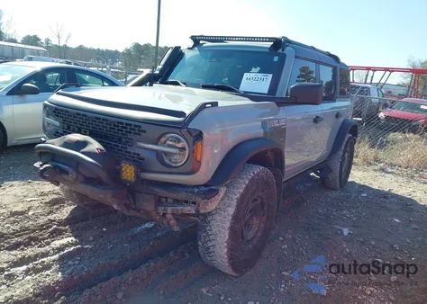 2024 Ford Bronco Everglades z USA, uszkodzony, nr VIN 1FMEE4HH3RLA00591